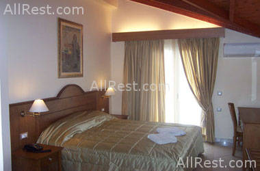 Planos Beach Hotel 8